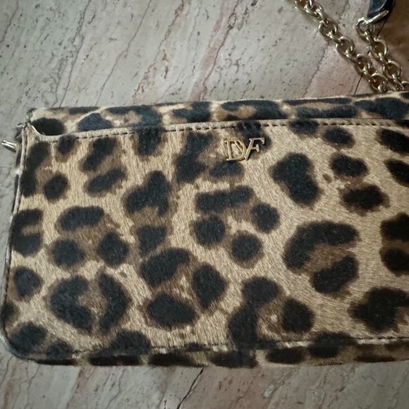 DVF Genuine Cowhide  Leather Mini Lip Bag Animal Removable Chain Shoulderstrap - Picture 6 of 16